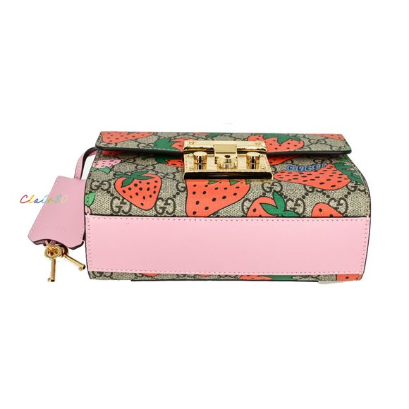 Gucci GG Supreme Strawberry Small Shoulder Bag - Picture 4 of 10
